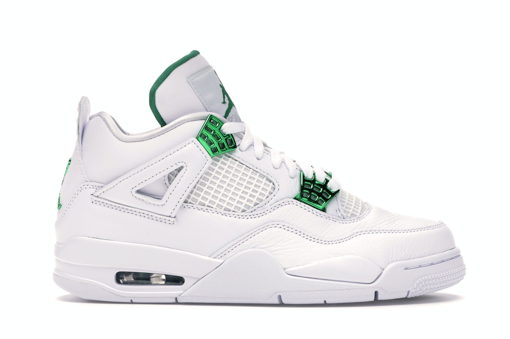 jordan 4 metallic outfit